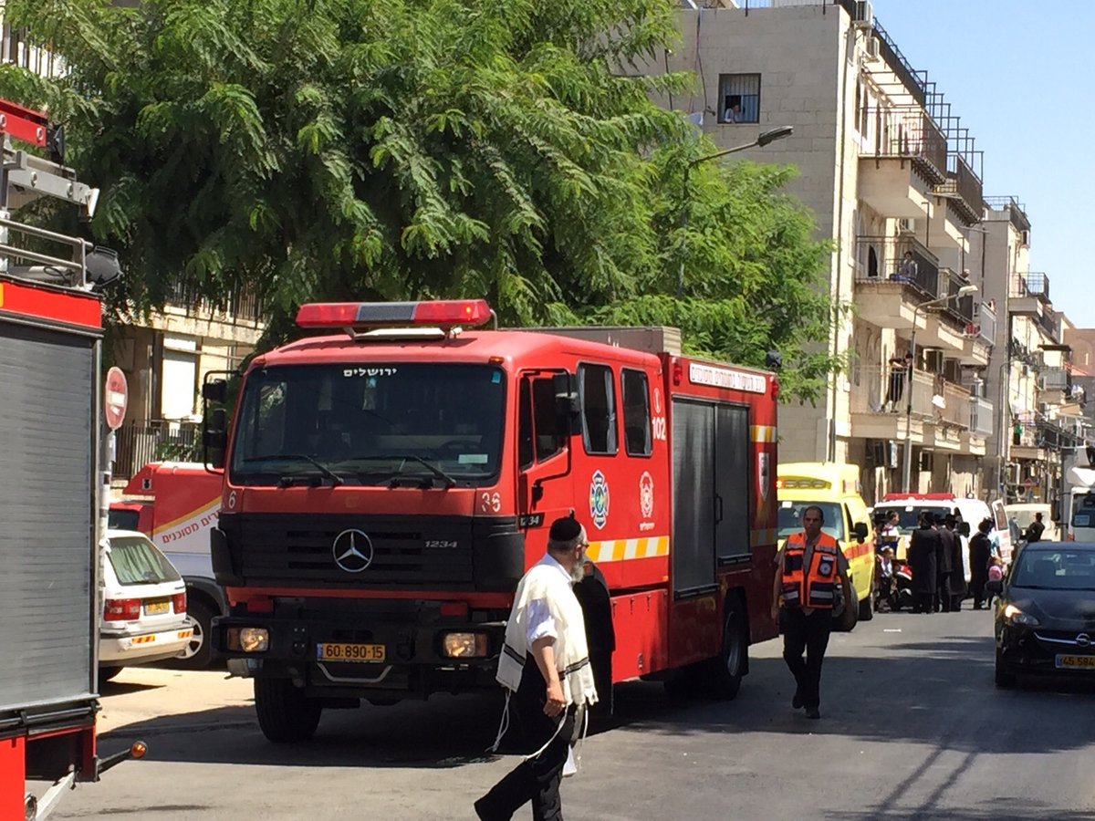 ירושלים: כספית חומצתית נשפכה, תשע תלמידות פונו לבית חולים