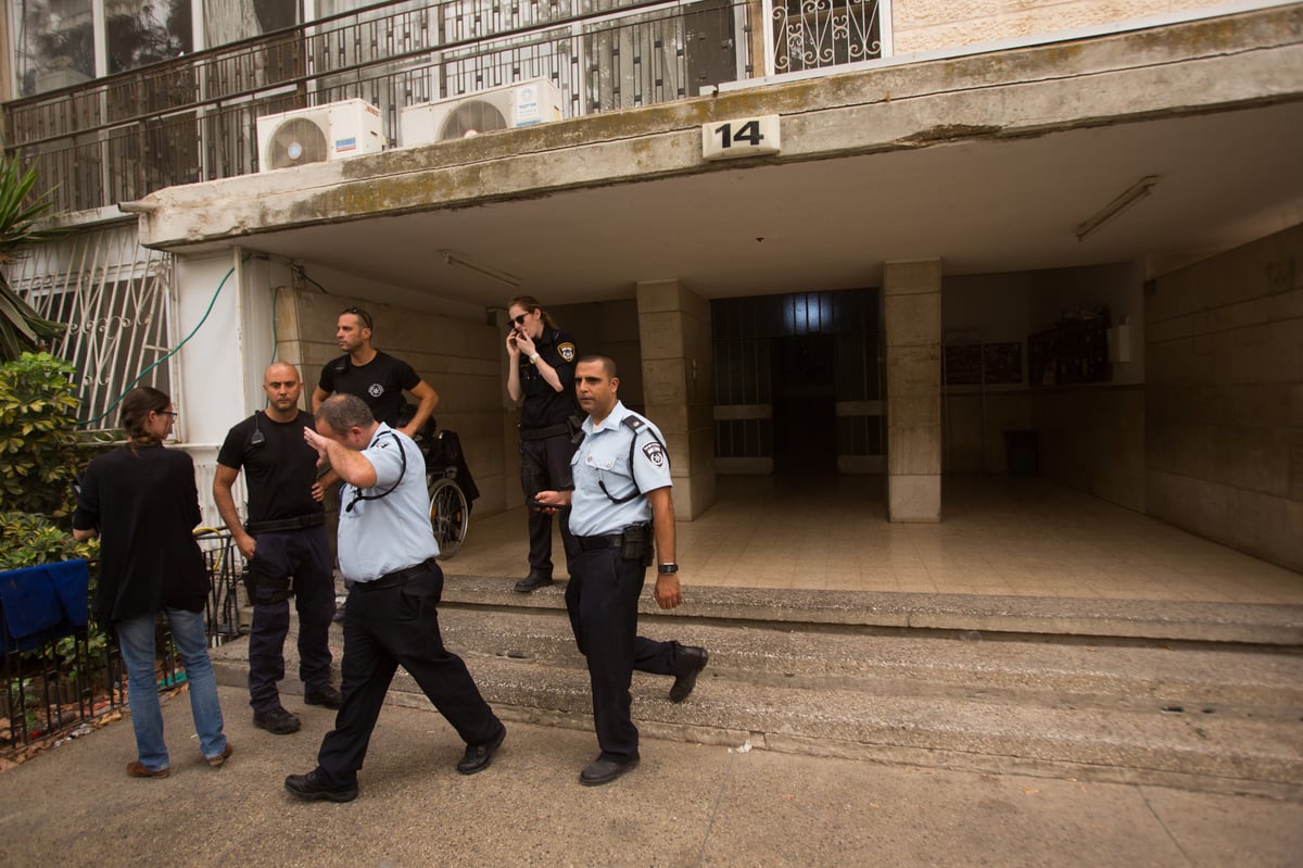 "האישה הייתה בחדר, הבעל במטבח ושולחן השבת היה ערוך"