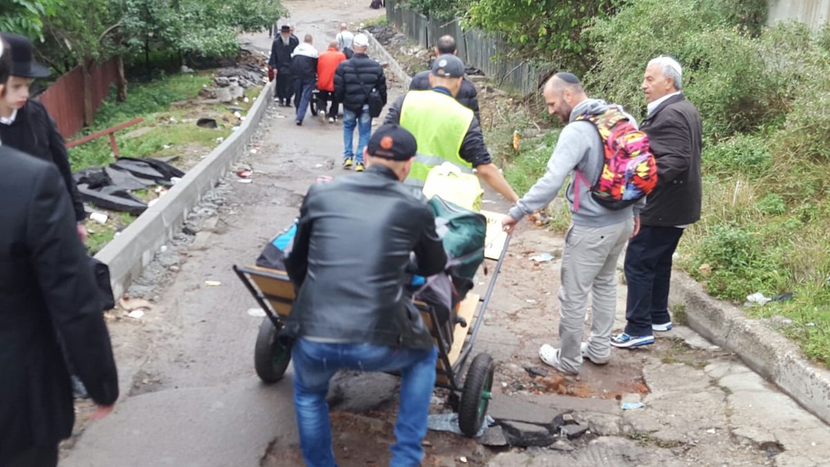 עליה במספר המתפללים; כ-30,000 הגיעו לציון רבי נחמן