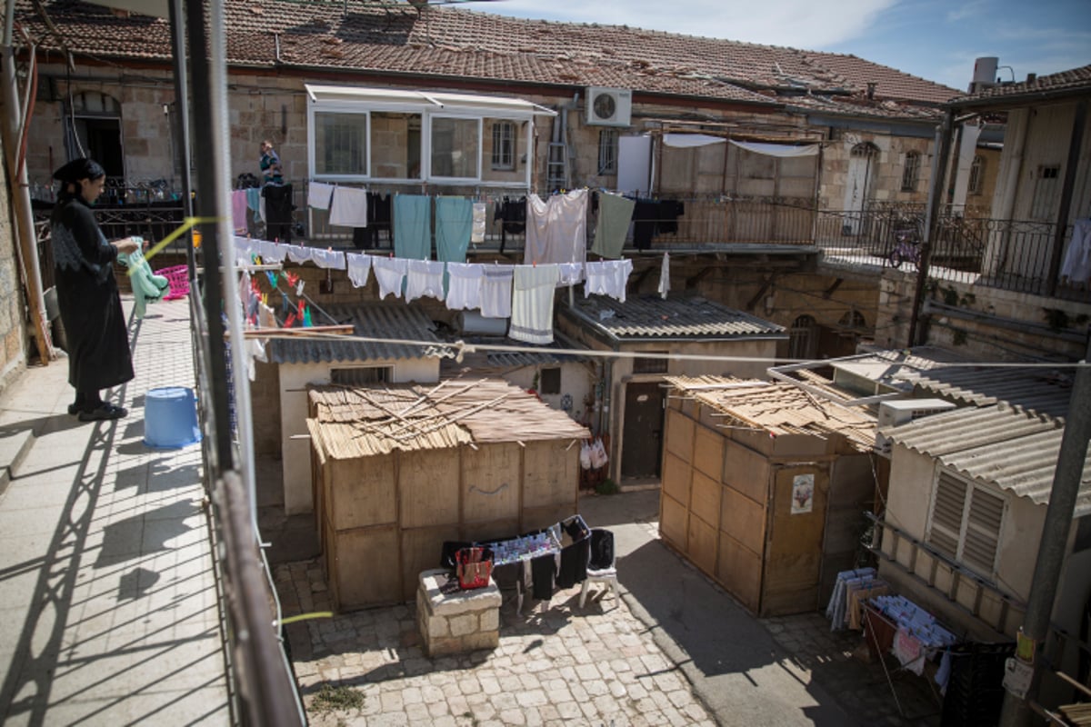 מתכוננים לחג הסוכות בירושלים ובתל אביב • צפו בתיעוד