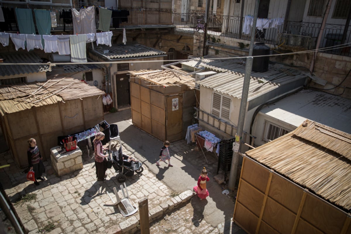 מתכוננים לחג הסוכות בירושלים ובתל אביב • צפו בתיעוד