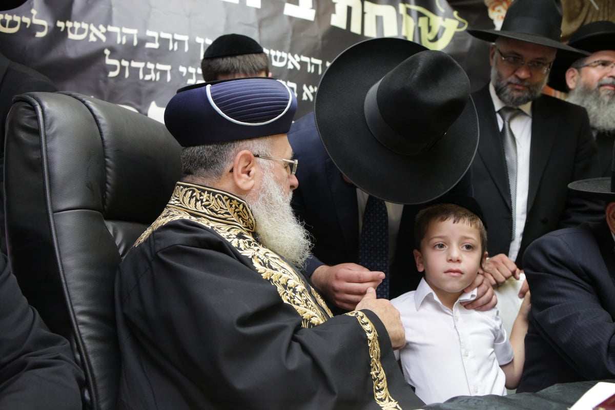 תיעוד: 'הקבלת פני רבו' אצל הראשל"צ הגאון רבי יצחק יוסף