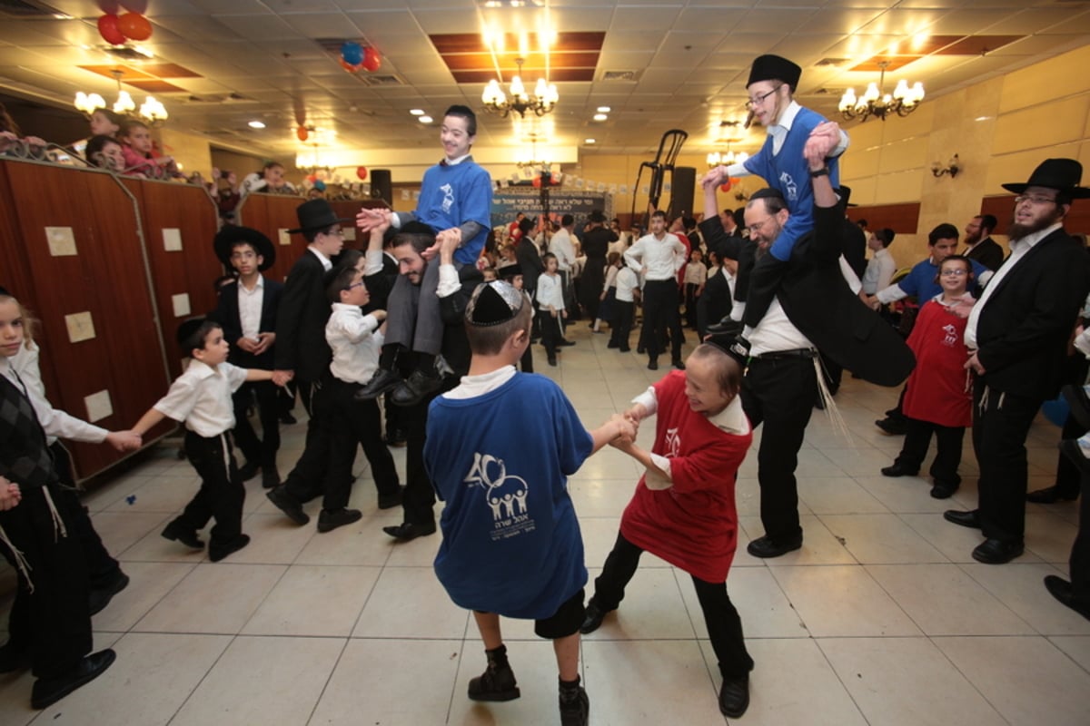 שמחת בית השואבה של "אוהל שרה": "הרגשתי כמו בבית המקדש"