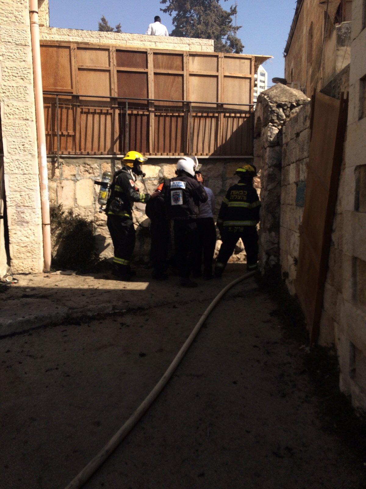 שריפה פרצה בבניין בית כנסת, לא היו נפגעים