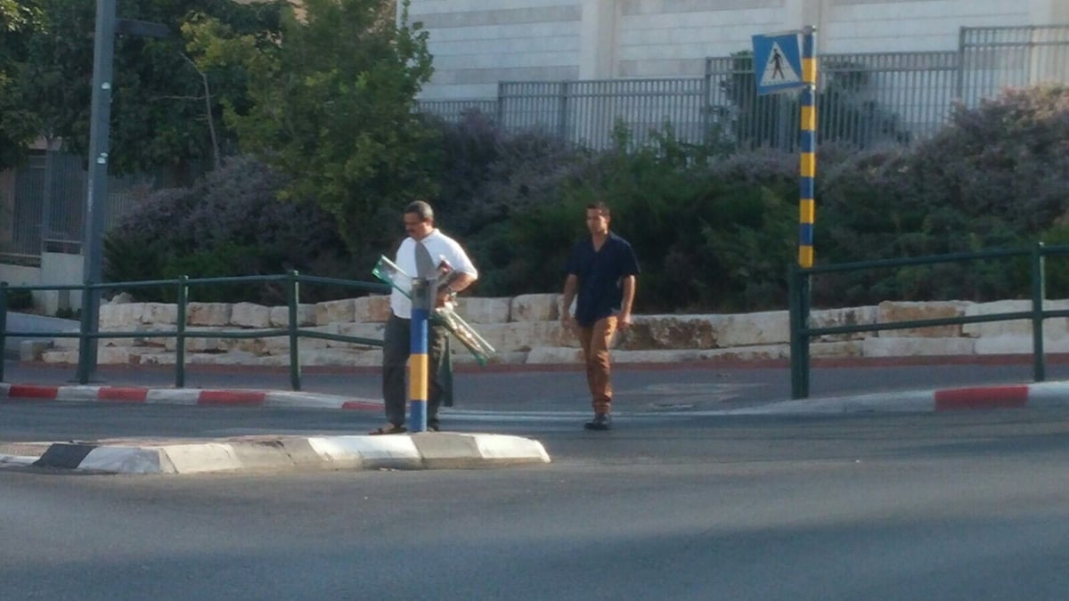 תיעוד:  המפכ"ל המיועד רוני אלשיך חזן בתפילת הושענא רבה