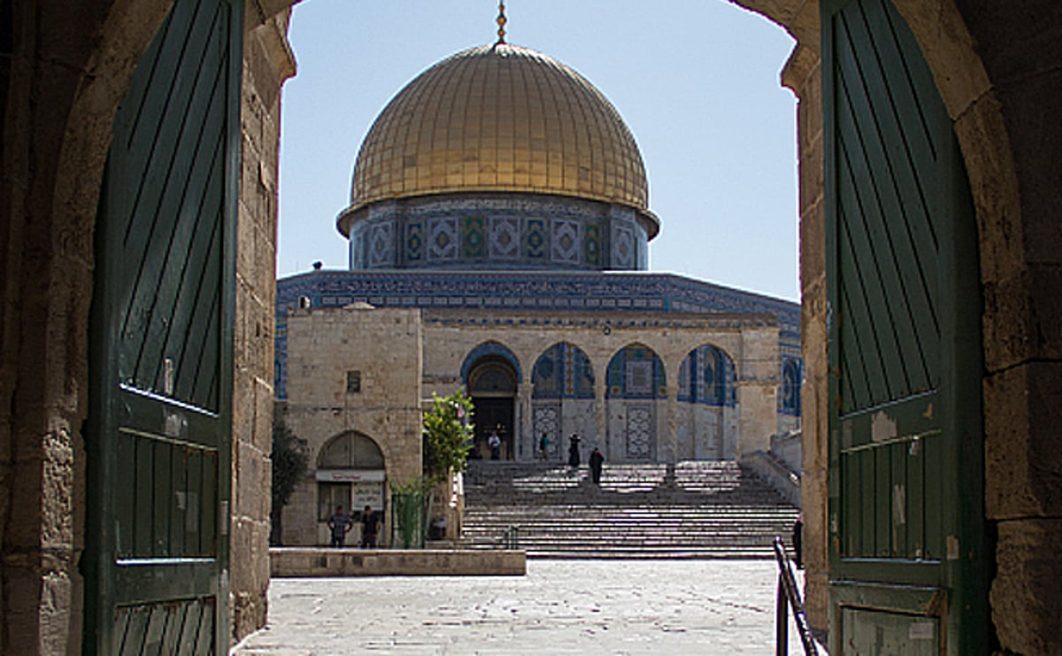 נתניהו החליט לאסור על שרים וח"כים יהודים לעלות להר הבית