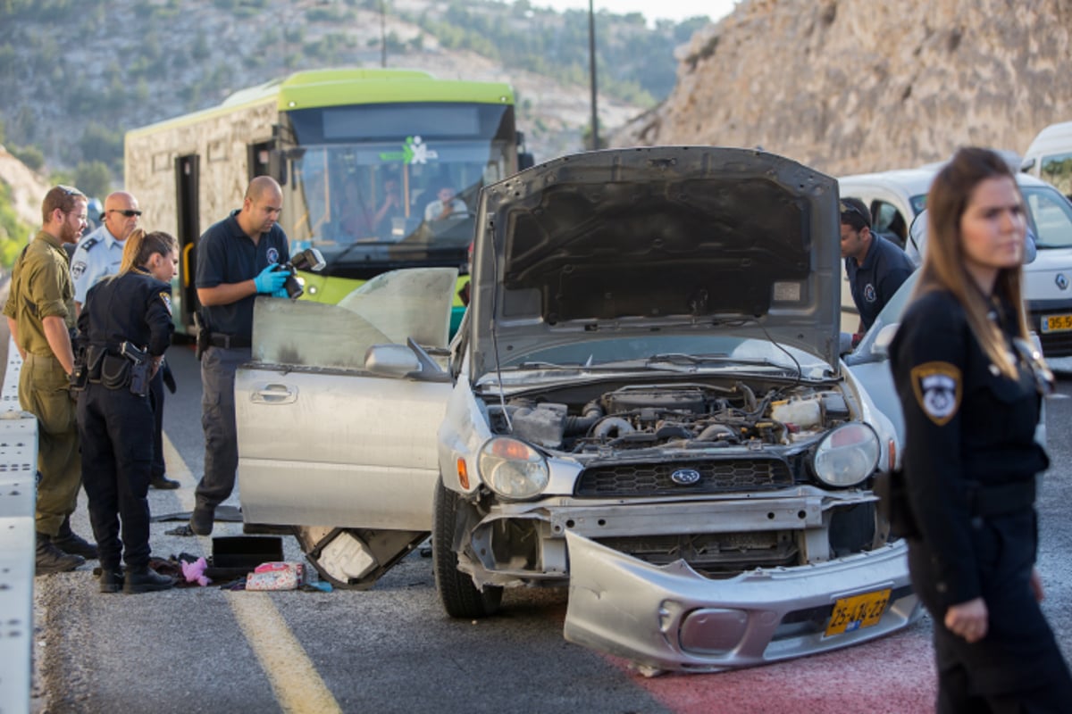 "סוכל פיגוע בירושלים": בלוני גז התגלו ברכבה של המחבלת