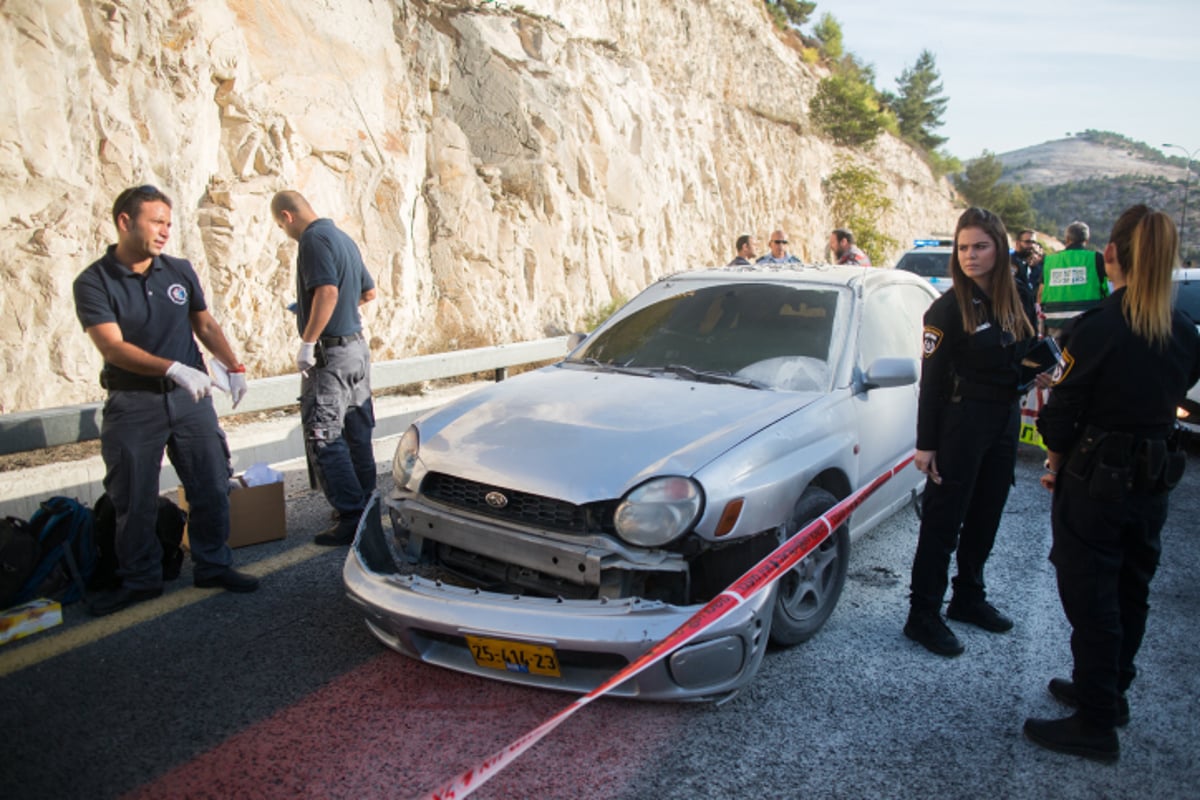 "סוכל פיגוע בירושלים": בלוני גז התגלו ברכבה של המחבלת