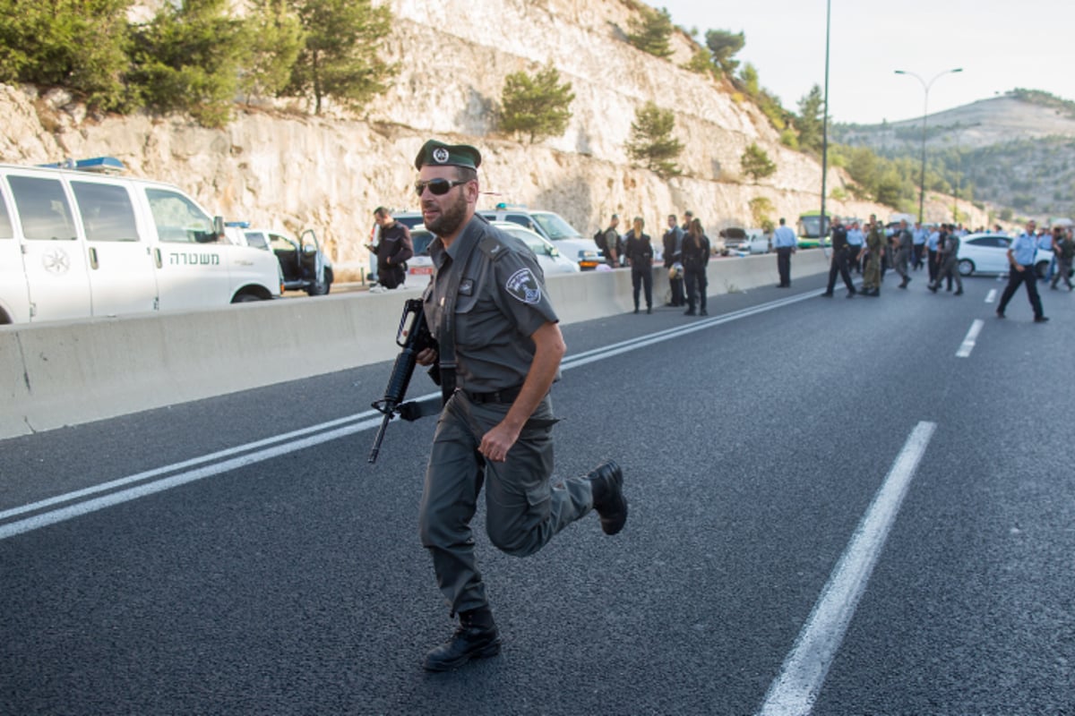 "סוכל פיגוע בירושלים": בלוני גז התגלו ברכבה של המחבלת