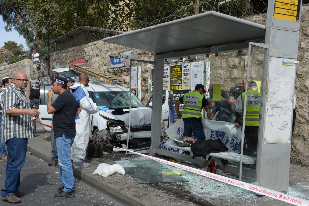 תיעוד מדמם: זירות פיגועי הטרור הרצחניים בירושלים וברעננה