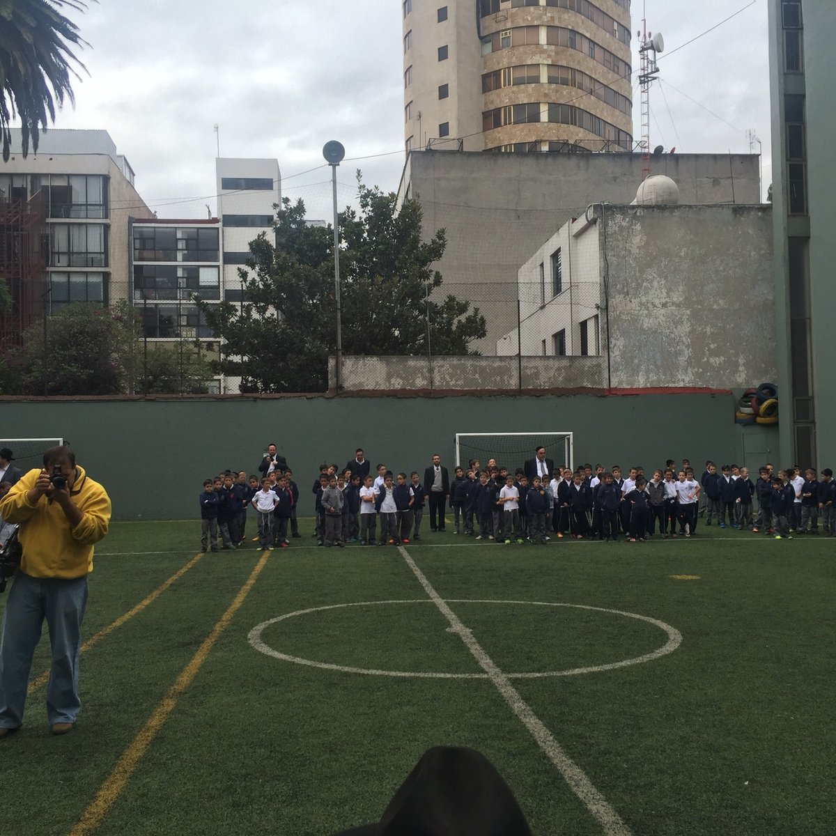 חבר מועצת חכמי התורה הגר"ש בעדני במסע חיזוק היסטורי במקסיקו