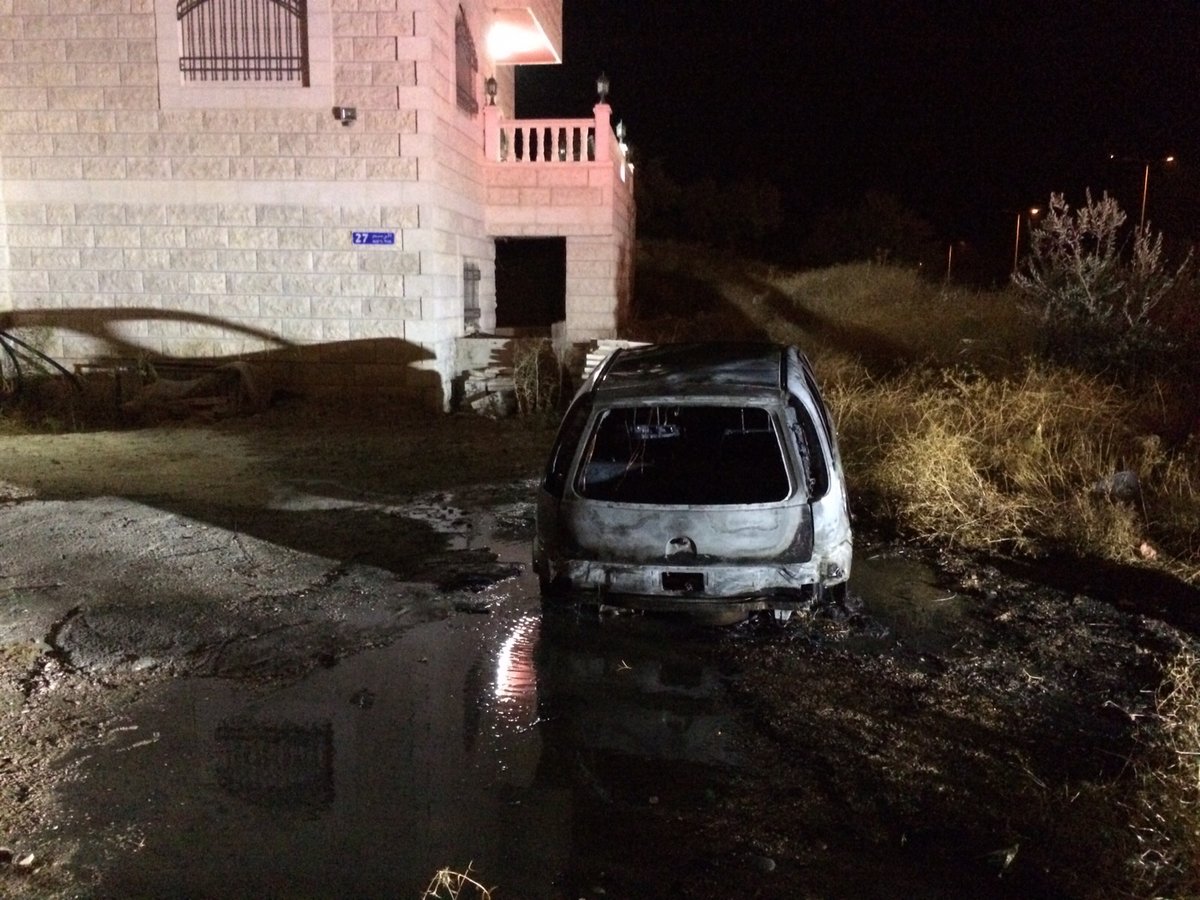 "מוות לערבים" ו"נקמה מנהלית": רכב הוצת במזרח ירושלים