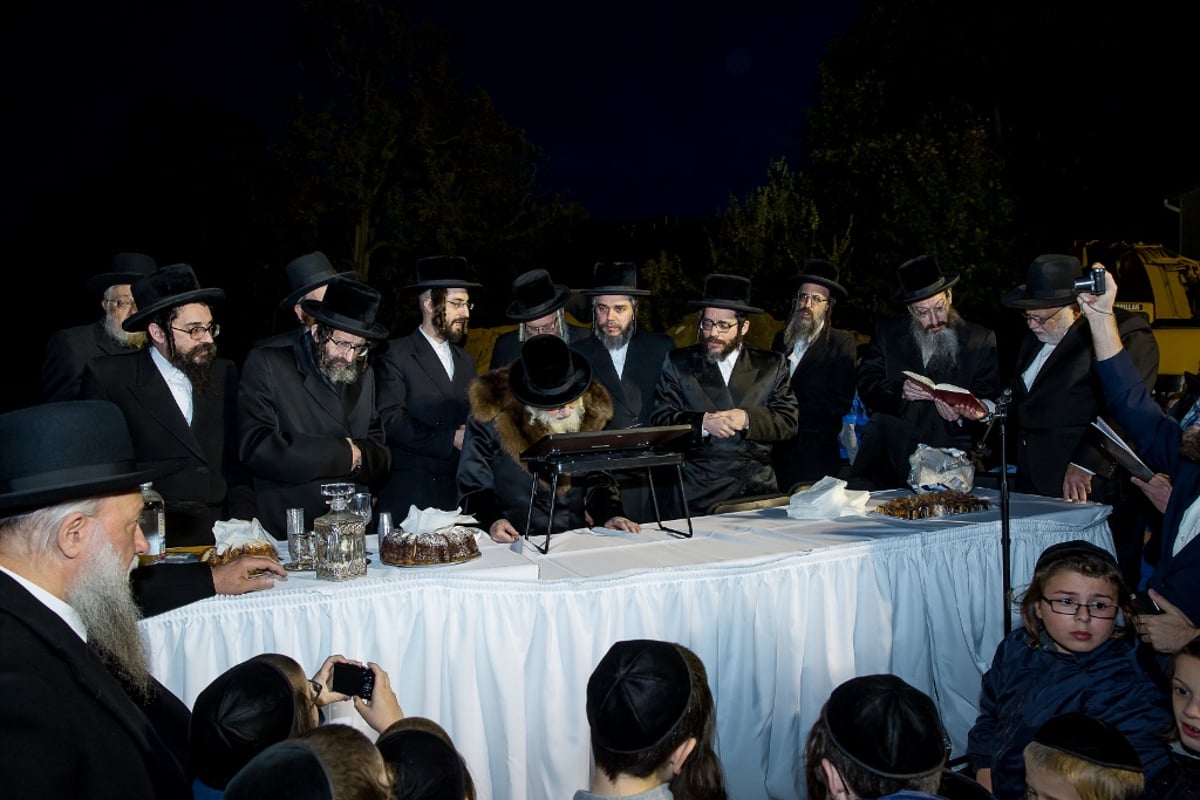 תיעוד: הנחת אבן הפינה לביהמ"ד החדש של סקולען