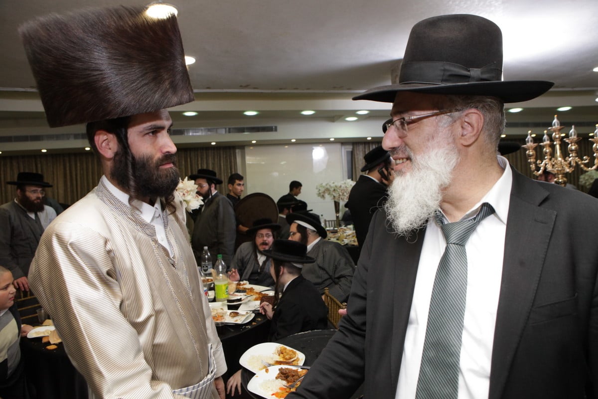 שמחת בר המצווה לבן העסקן חזקי ברוין. גלריה