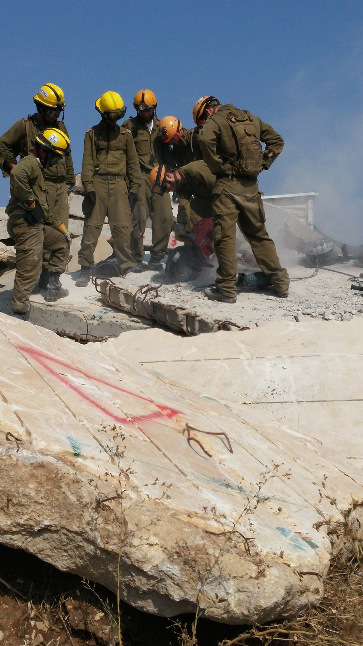 בכיר בפיקוד העורף: "בניינים בב"ב לא יעמדו ברעידות אדמה"