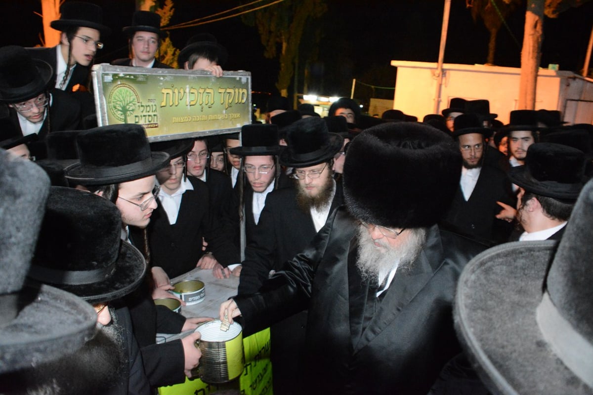 האדמו"ר מבעלזא בציון אביו: "שייכנעו כולם לפני בני ישראל" • תיעוד