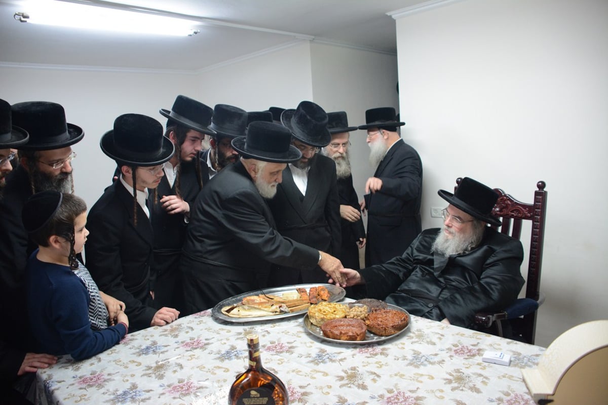 האדמו"ר מבעלזא בציון אביו: "שייכנעו כולם לפני בני ישראל" • תיעוד