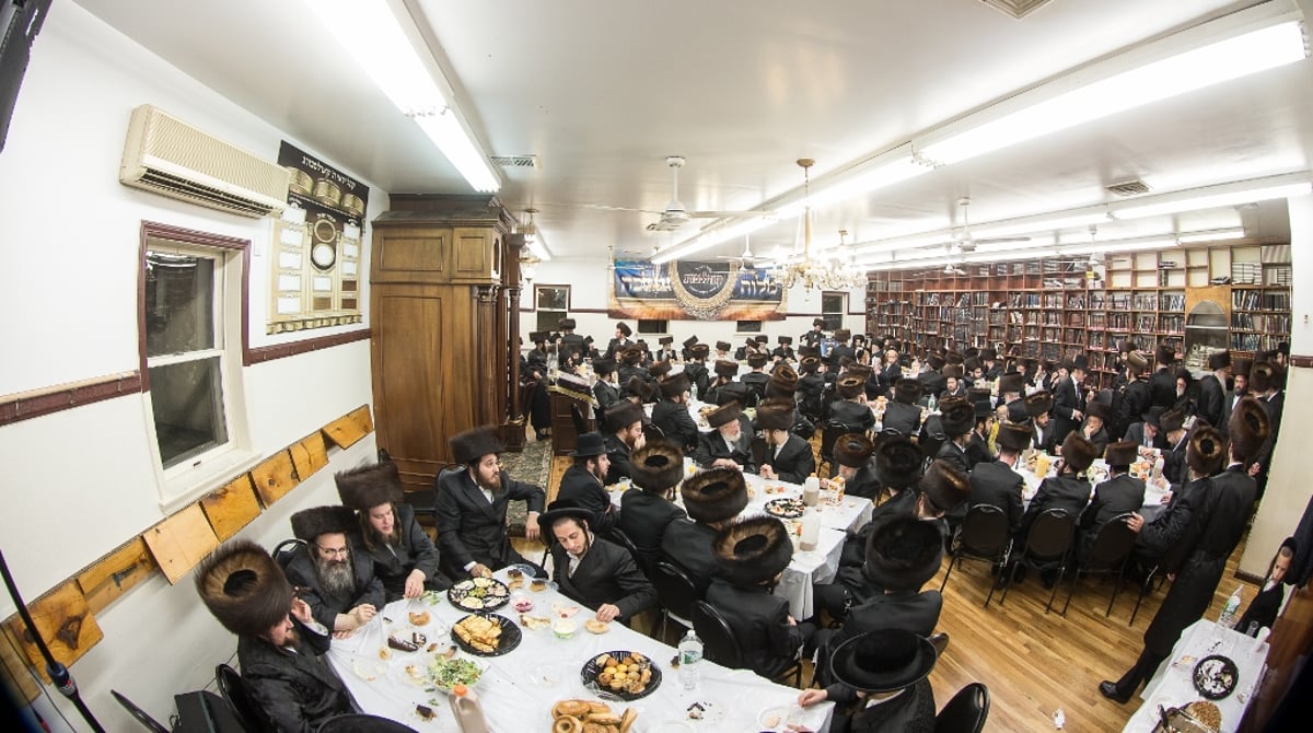 תיעוד: מלוה מלכה לטובת מוסדות קארלסבורג