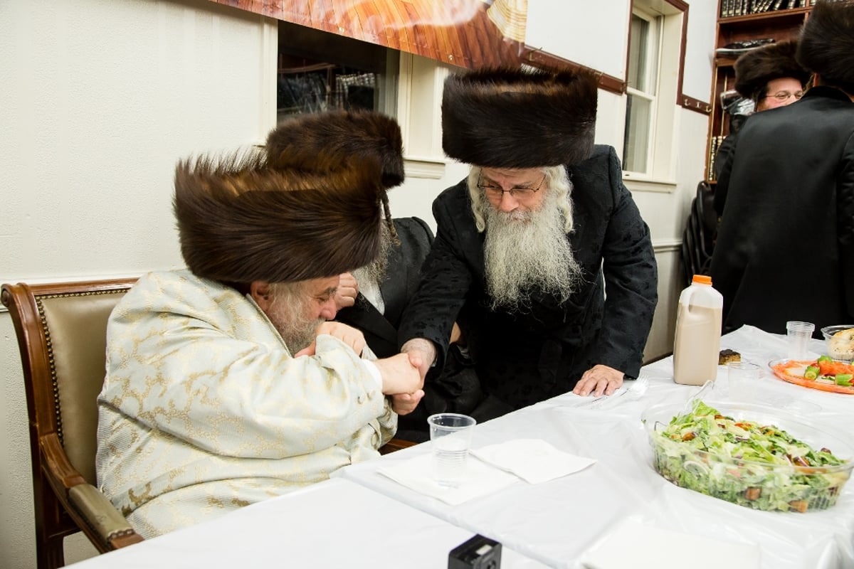 תיעוד: מלוה מלכה לטובת מוסדות קארלסבורג