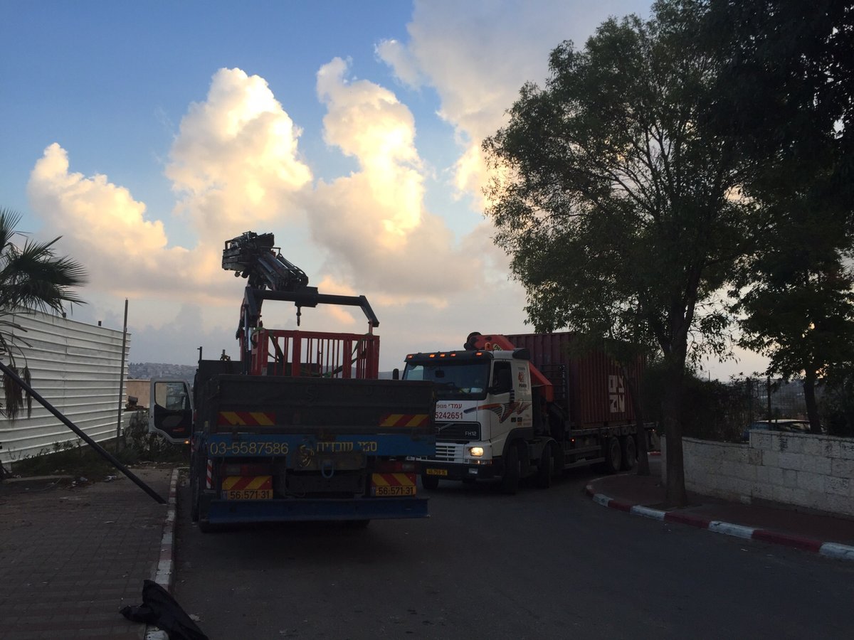 תם המאבק: בית הכנסת "איילת השחר" פונה