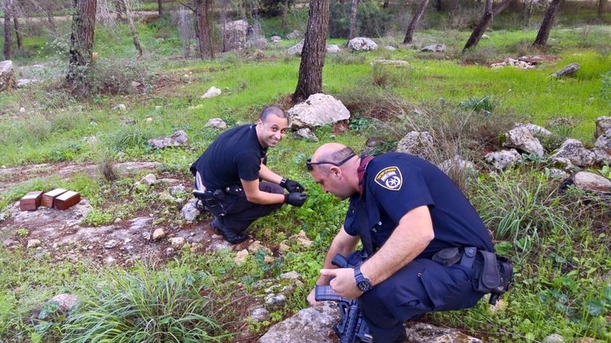 קופות הצדקה שנגנבו הוחבאו ביער ליד ראש העין