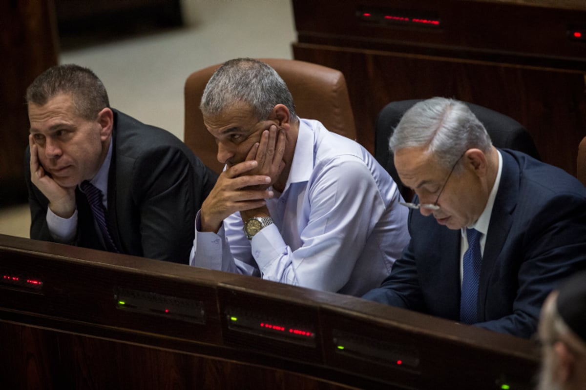 הצבעות, עייפות וצעקות • כך נראתה ההצבעה בכנסת על חוק התקציב