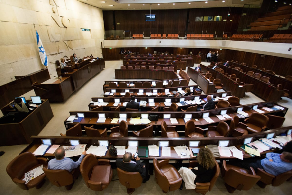 גלריה: כך אושר תיקון חוק הגיוס במליאת הכנסת