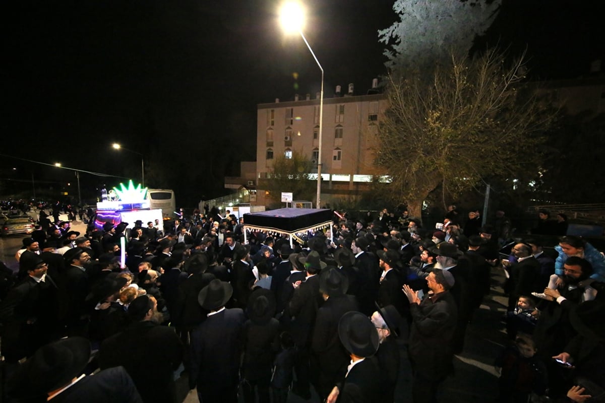 הכנסת ספר תורה לביהמ"ד הרידב"ז בצפת • גלריה