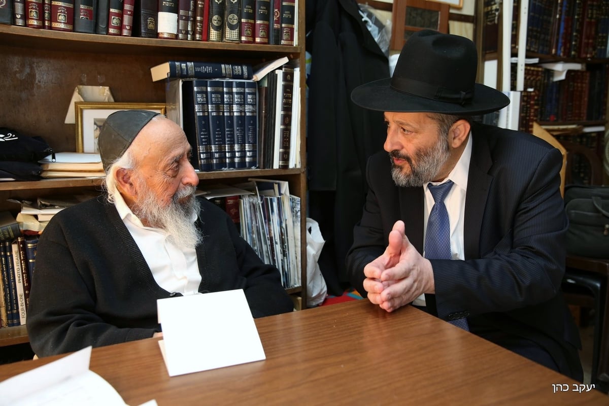 אריה דרעי הזמין את גדולי ישראל לחתונת בתו