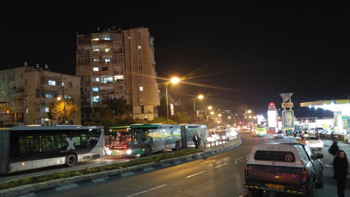 עימותים אלימים בין מפגיני ימין לשוטרים בכניסה לירושלים