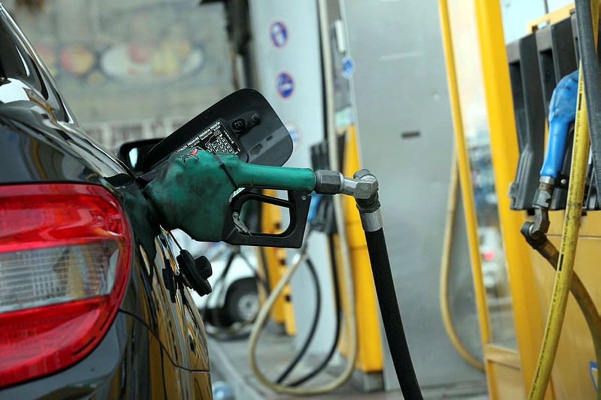 מחר בחצות: מחיר הדלק יירד ב-21 אגורות