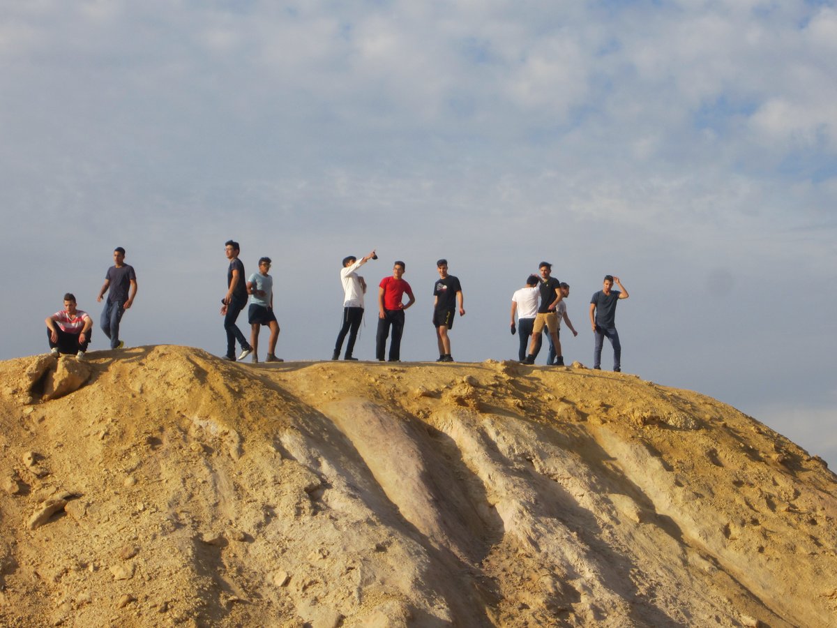 בני הנוער במהלך הטיול