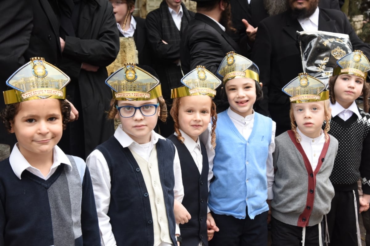 האדמו"ר מסקווירא נחת בישראל • תמונות ראשונות