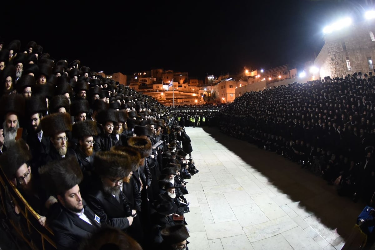 צפו: השבת של האדמו"ר מסקווירא בירושלים