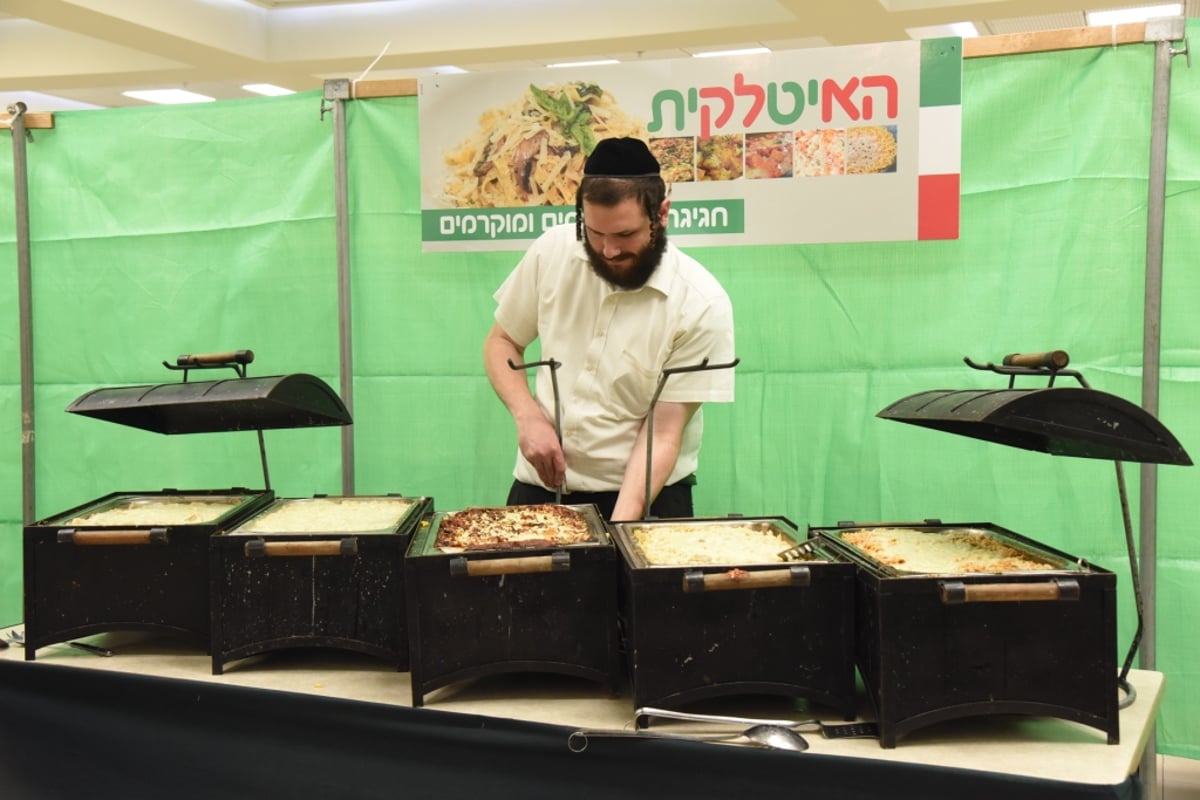 צפו בגלריה: חסידות צאנז עושה שוק מחניודה