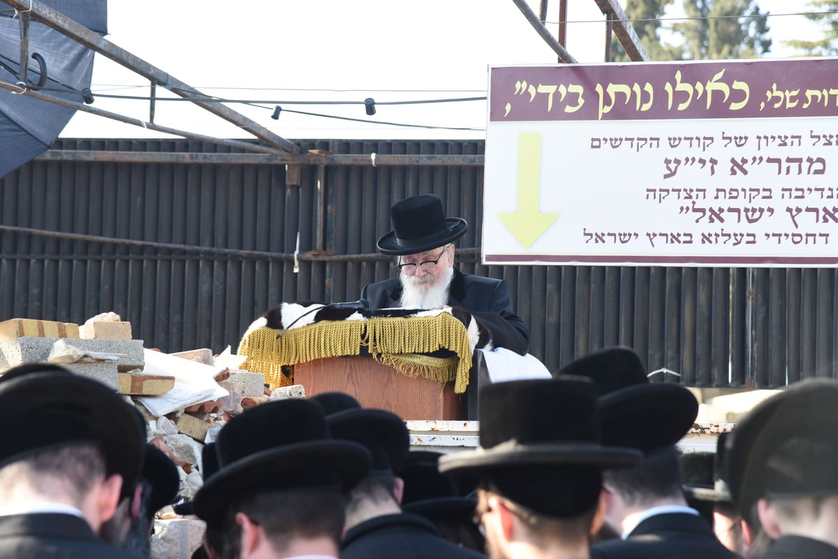 מסע הרבי מסקווירא בהר הזיתים • גלריה