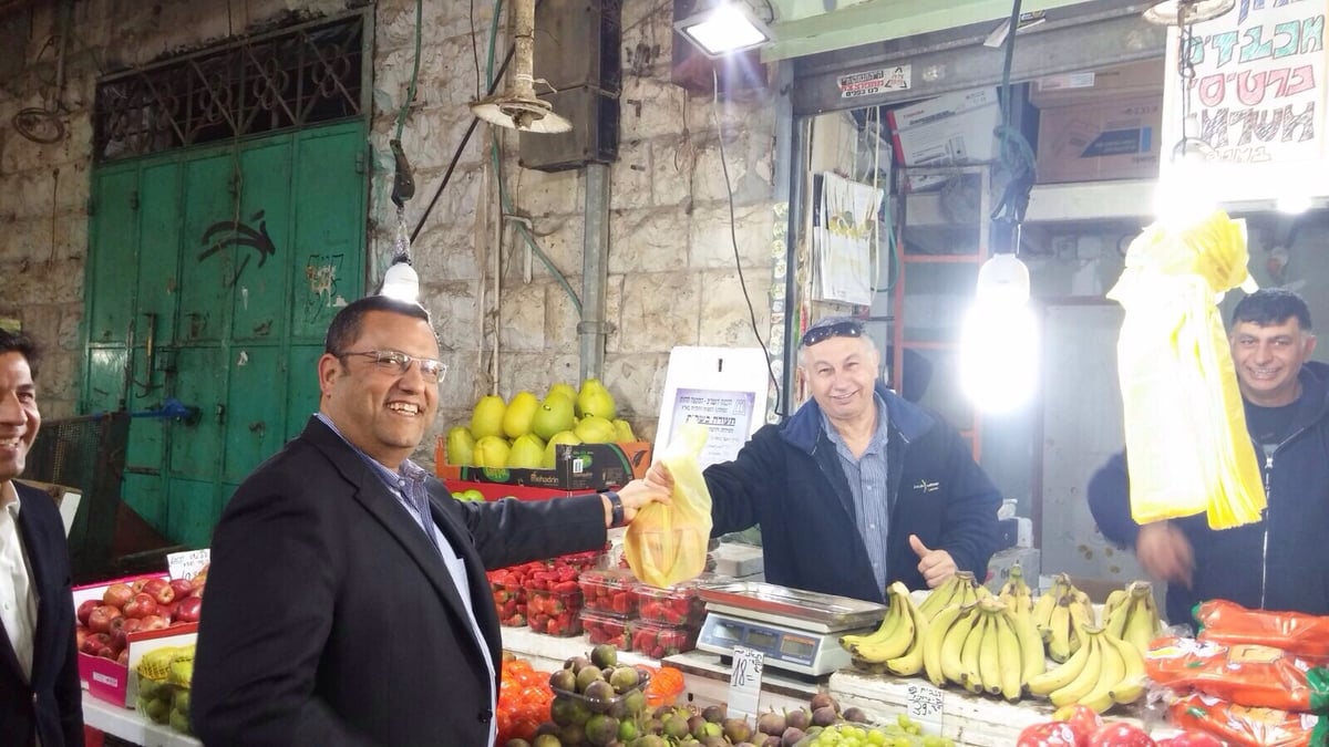 תמונות: רב הסלבס ומשה ליאון נפגשו בשוק