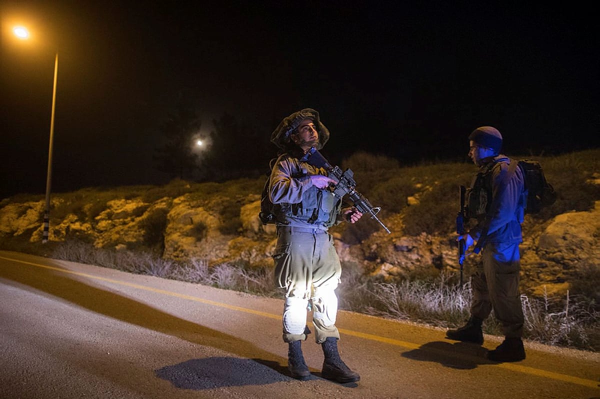 מטרים מילדיה: המחבל הערבי דקר את דפנה מאיר הי"ד למוות