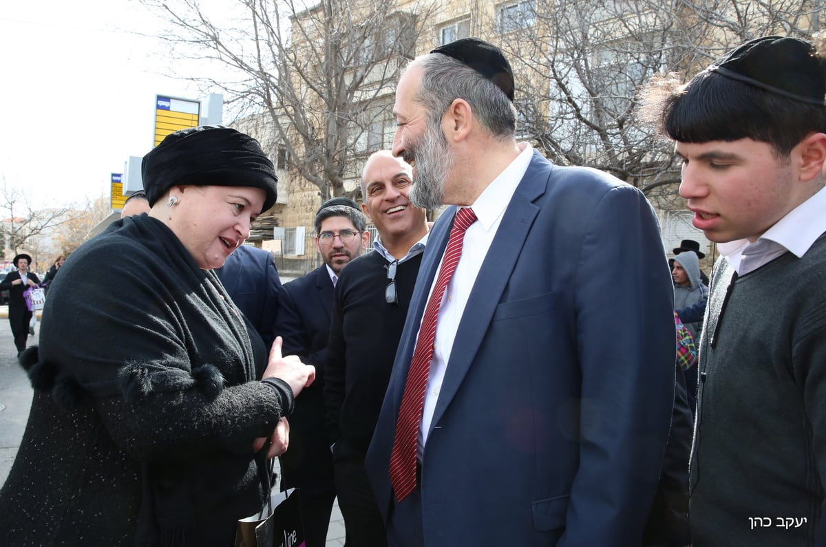 דרעי סייר, הנוסעים הודו: "עזרה אמיתית למשפחות שלנו"