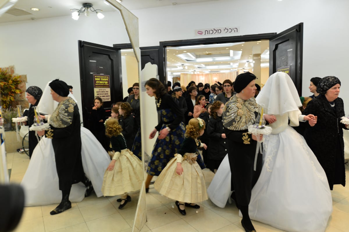 גלריה: מאות בחתונת בן הזקונים של האדמו"ר מסאסוב