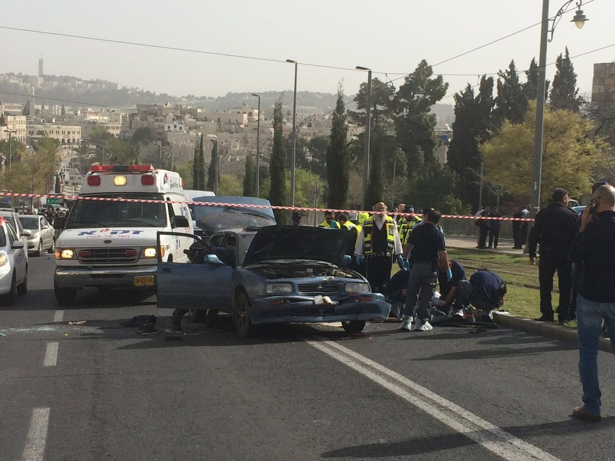 ירו לעבר אוטובוס ברמות, נמלטו, פצעו ערבי בשער שכם וחוסלו