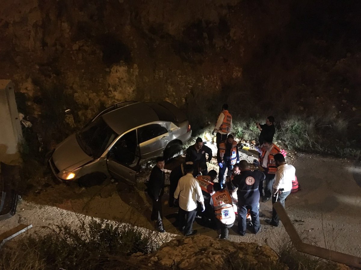 ביתר עילית: נהג החליק לוואדי מגובה 5 מטר