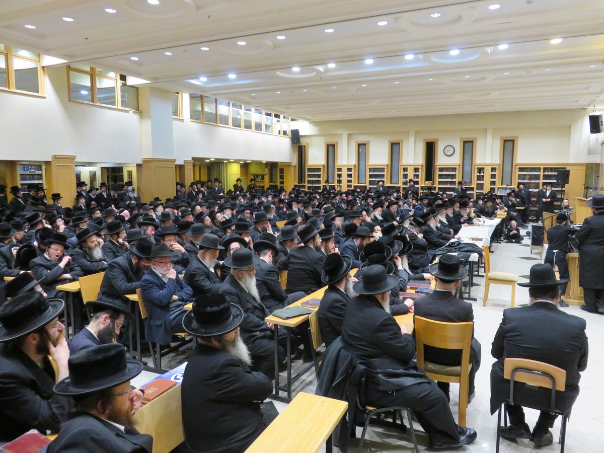 במלאות השלושים: צפו בעצרת המספד בערלוי