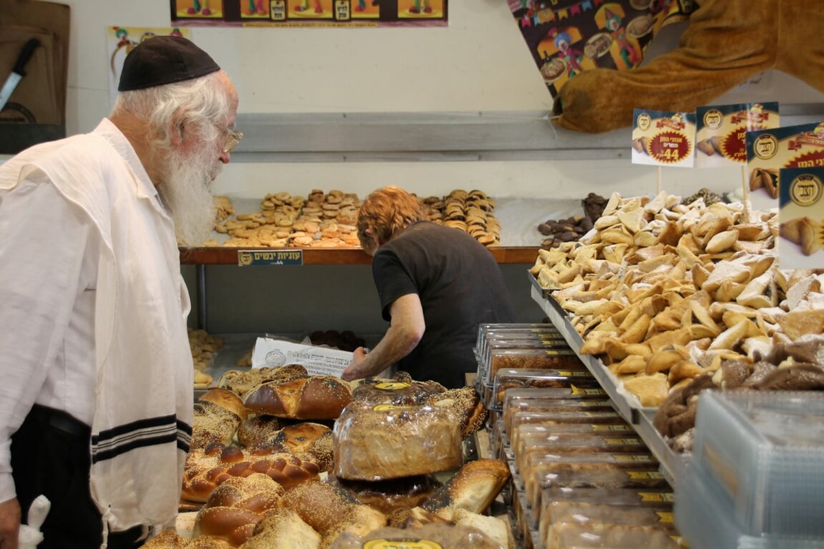 היום שהיה: כך נערכו הבני ברקים לפורים