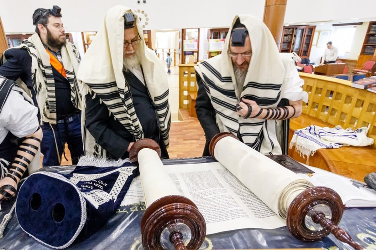 גלריה פורימית מחג פורים במוסקבה • צפו