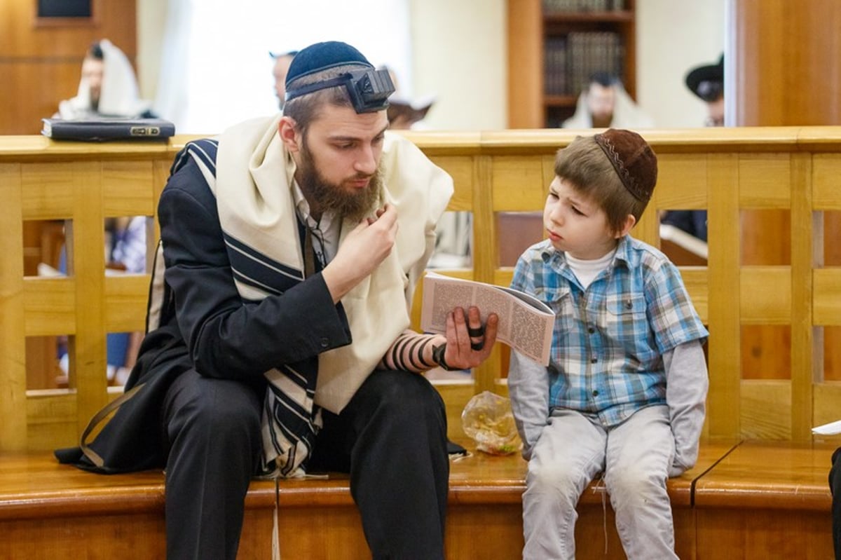 גלריה פורימית מחג פורים במוסקבה • צפו