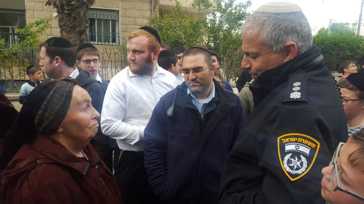 מפקד המשטרה לרבנית נויבירט: "מצטער שהגענו למצב הזה"