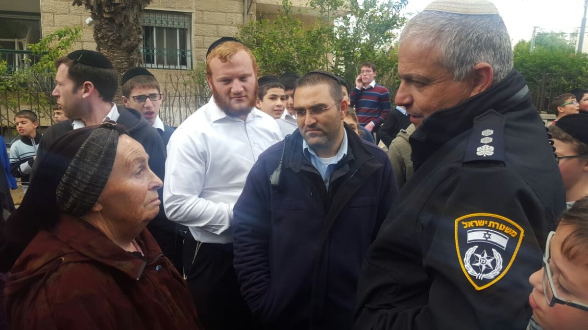 מפקד המשטרה לרבנית נויבירט: "מצטער שהגענו למצב הזה"