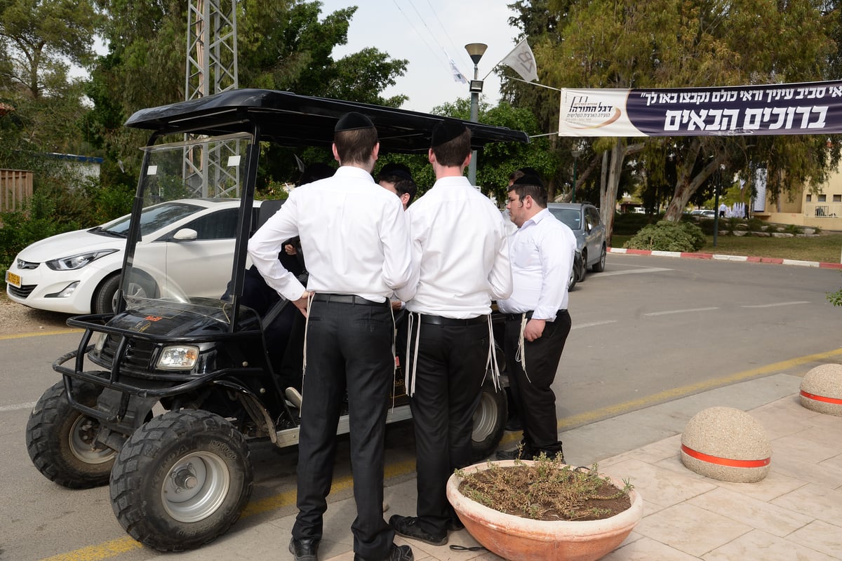 היום הראשון של ועידת 'דגל התורה' • צפו