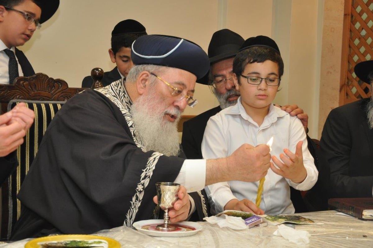 צפו בגלריה: הגר"ש עמאר שבת בבני ברק